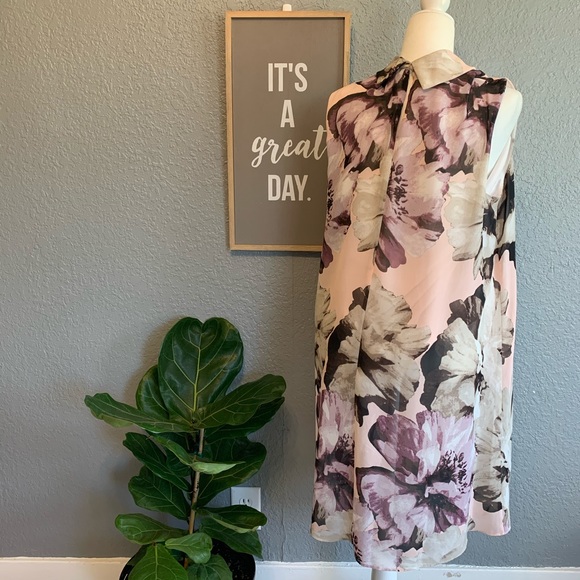 Retro 60’s Style Connected Floral Dress - Picture 4 of 6